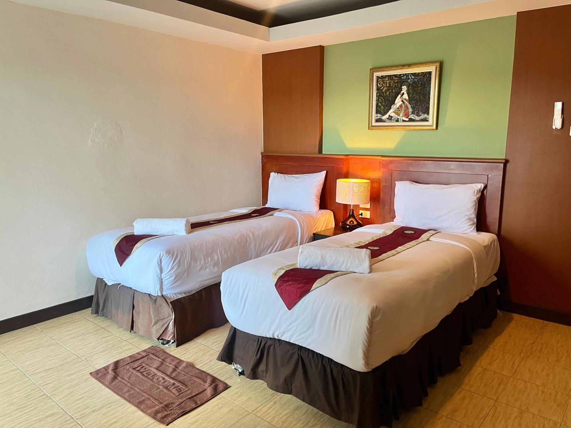 The Atnal Lanta Budget And Eco Friendly Hotel In 란타섬 외부 사진